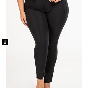 YMI Hyperstretch Skinny Black Pants 2X